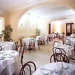 Corona D\'Italia 